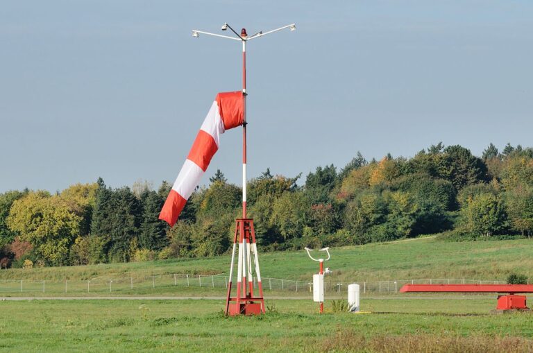 Windsock - اهمیت و کار‌کرد بادگیر